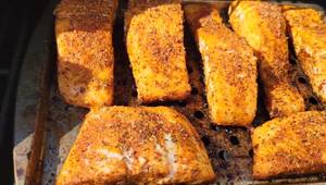 Perfectly Grilled Salmon: A Quick & Easy Recipe